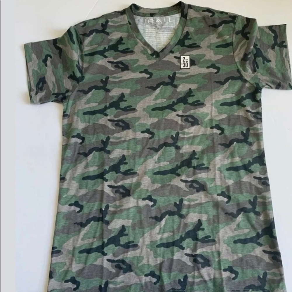 The Rail Mens Camouflage T Shirt Size Small New
